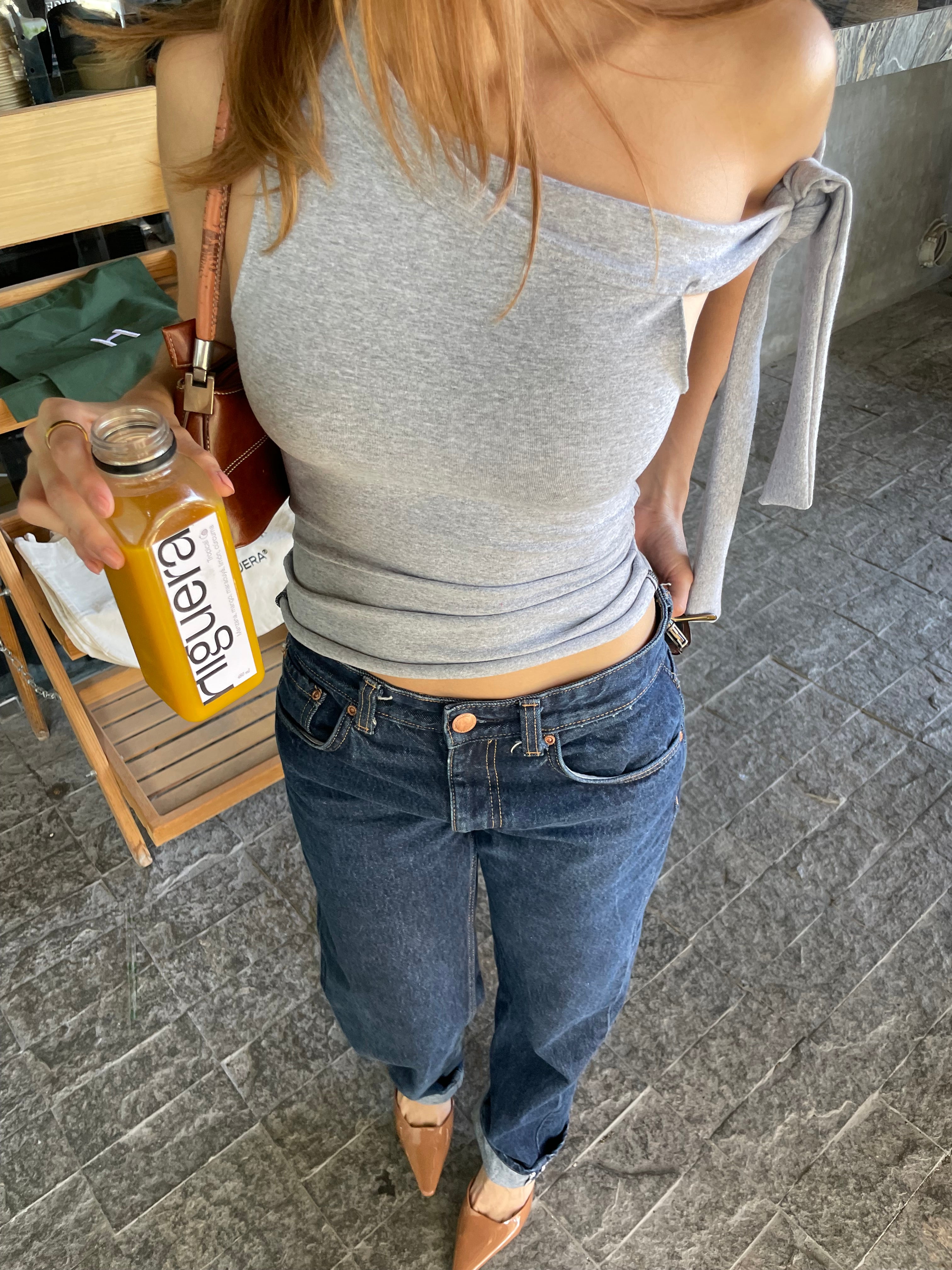 Off-shoulder Top